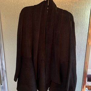 Beautiful Black Crinkle Fabric Shawl Collar Open Cardigan